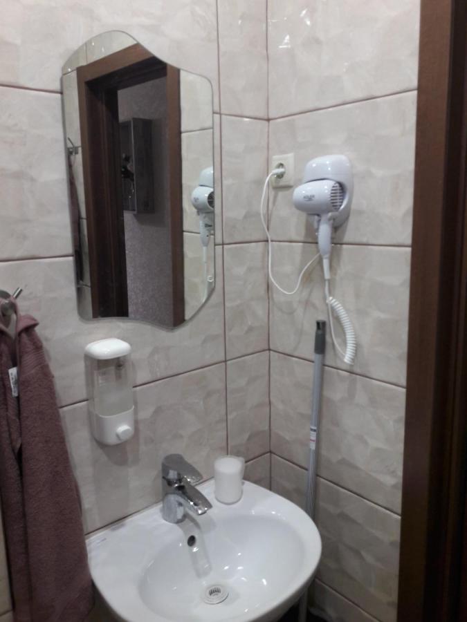 Мелодия Прованса В Старом Центре Kharkiv Bagian luar foto